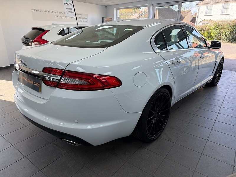 Used Jaguar XF 2013 for sale - 77689224: Photo 3