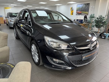 Used Vauxhall Astra 2012 for sale - 79197787: Photo