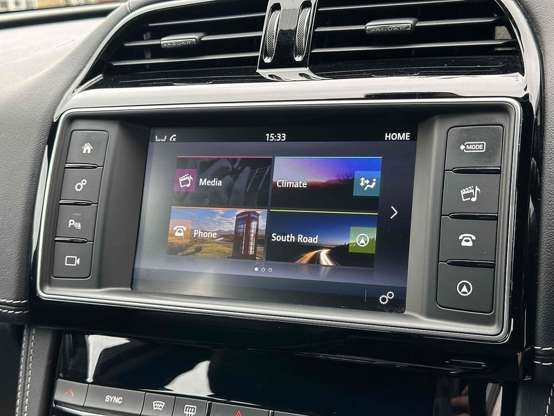 Used Jaguar F-Pace 2017 for sale - 76376388: Photo 37