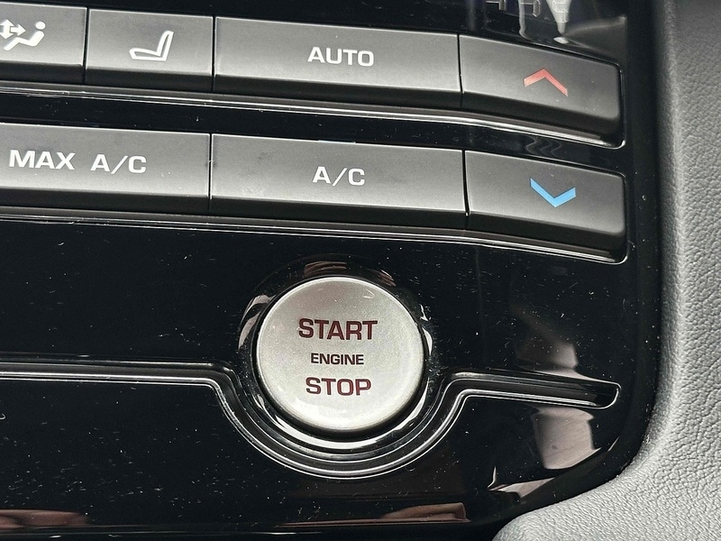 Used Jaguar F-Pace 2017 for sale - 76376388: Photo 43