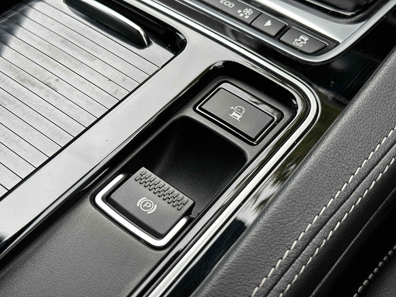 Used Jaguar F-Pace 2017 for sale - 76376388: Photo 44