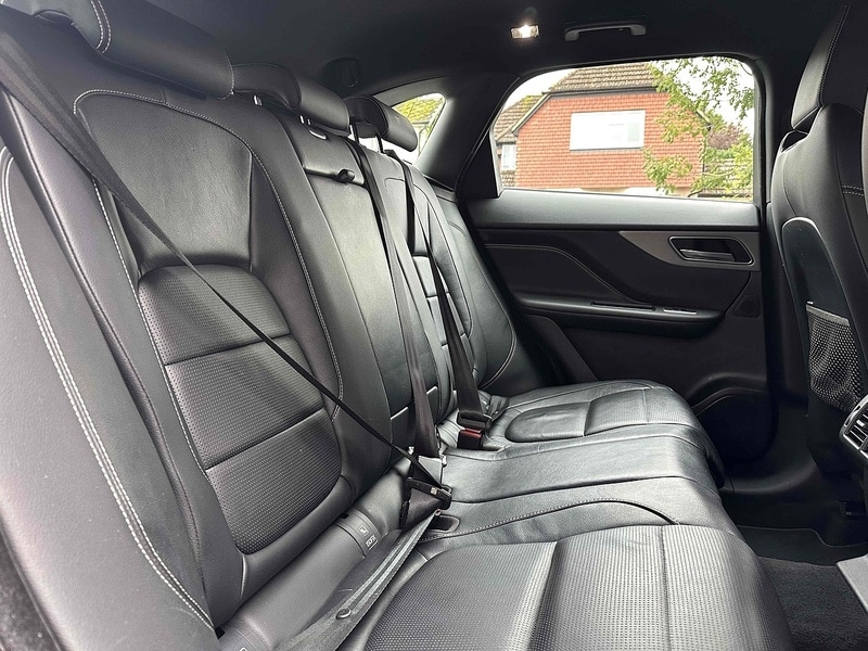 Used Jaguar F-Pace 2017 for sale - 76376388: Photo 46