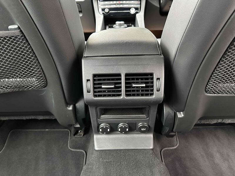 Used Jaguar F-Pace 2017 for sale - 76376388: Photo 47