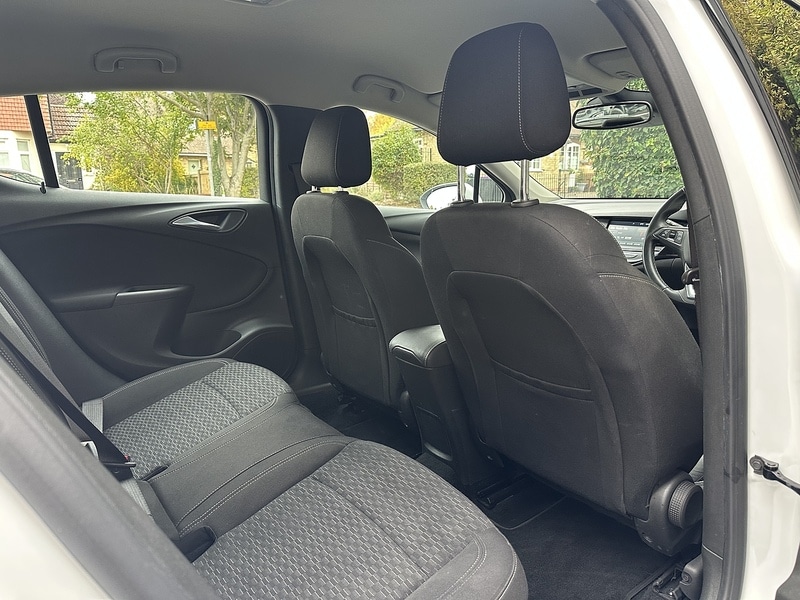 Used Vauxhall Astra 2019 for sale - 76253226: Photo 32