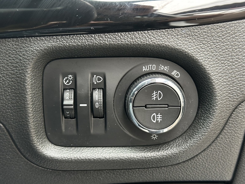 Used Vauxhall Astra 2019 for sale - 76253226: Photo 48