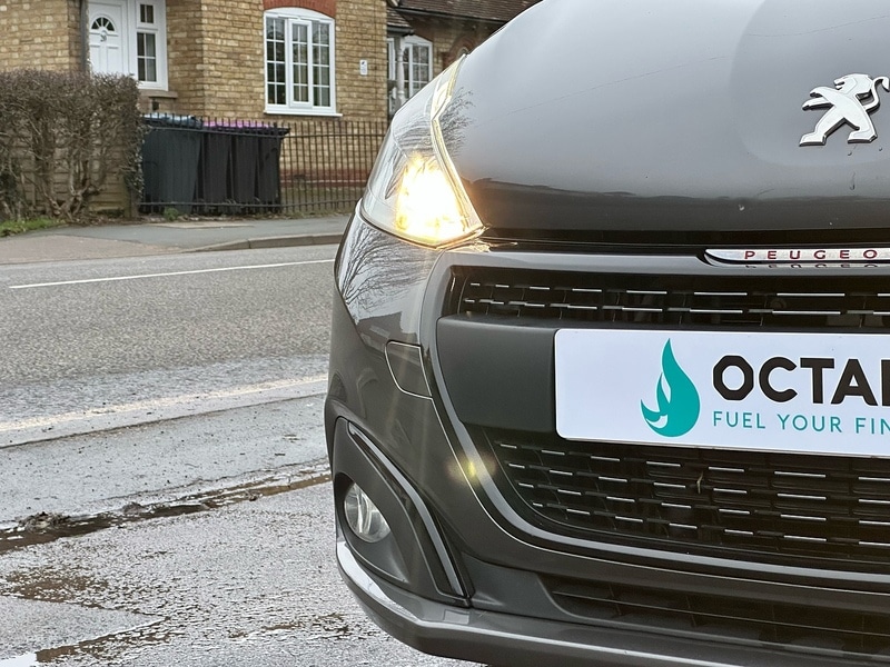 Used Peugeot 208 2019 for sale - 77379244: Photo 11