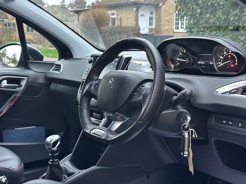 Used Peugeot 208 2019 for sale - 77379244: Photo 13