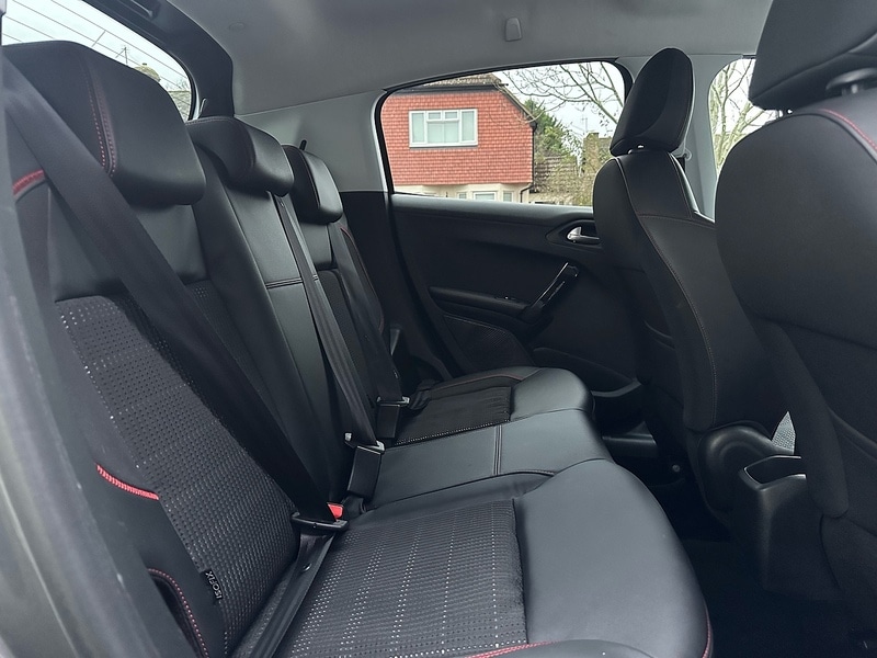 Used Peugeot 208 2019 for sale - 77379244: Photo 32