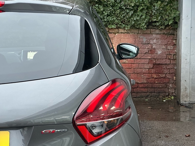 Used Peugeot 208 2019 for sale - 77379244: Photo 41