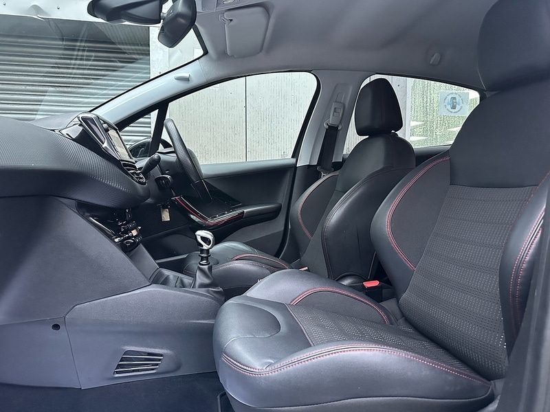 Used Peugeot 208 2019 for sale - 77379244: Photo 9