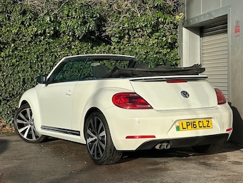 Used Volkswagen Beetle 2016 for sale - 76694280: Photo