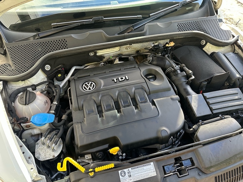 Used Volkswagen Beetle 2016 for sale - 76694280: Photo 57