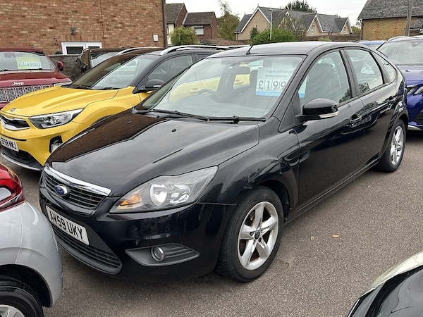 Used Ford Focus 2009 for sale - 76106309: Photo 2