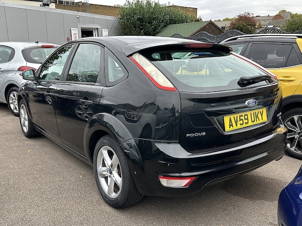 Used Ford Focus 2009 for sale - 76106309: Photo 3