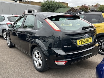 Used Ford Focus 2009 for sale - 76106309: Photo 3