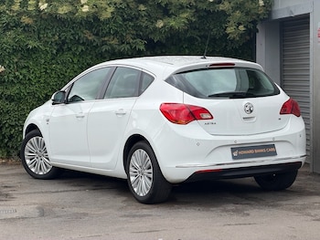 Used Vauxhall Astra 2014 for sale - 79068537: Photo