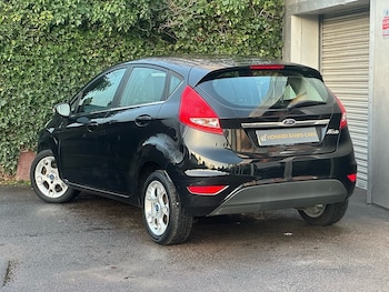 Used Ford Fiesta 2011 for sale - 76950851: Photo