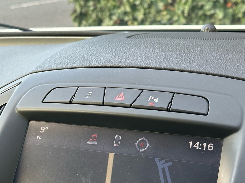 Used Vauxhall Insignia 2014 for sale - 76893052: Photo 30