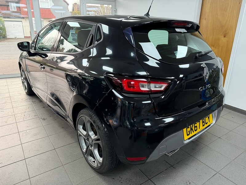 Used Renault Clio 2017 for sale - 77990117: Photo 2