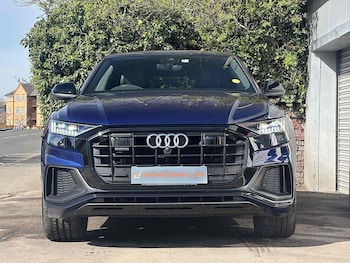 Used Audi Q8 2023 for sale - 78713376: Photo