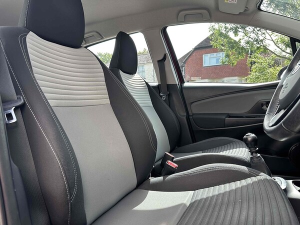 Used Toyota Yaris 2019 for sale - 75009458: Photo 16