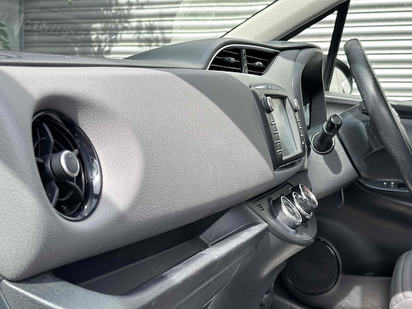 Used Toyota Yaris 2019 for sale - 75009458: Photo 24