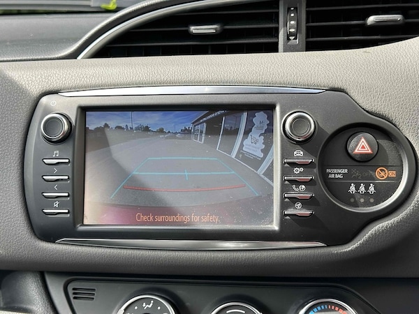 Used Toyota Yaris 2019 for sale - 75009458: Photo 28