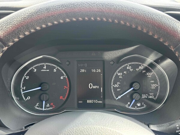 Used Toyota Yaris 2019 for sale - 75009458: Photo 54