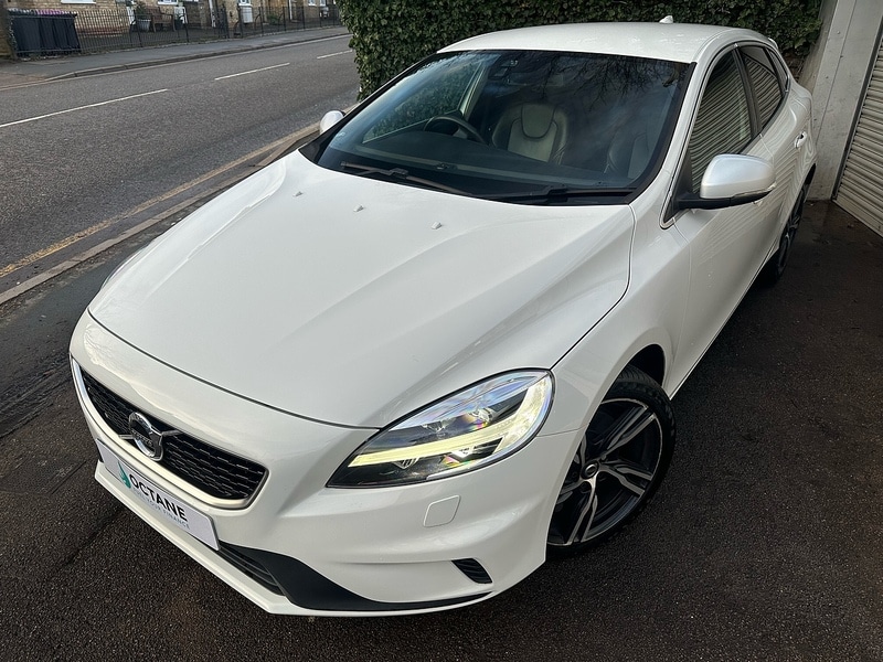 Used Volvo V40 2018 for sale - 77303243: Photo 10