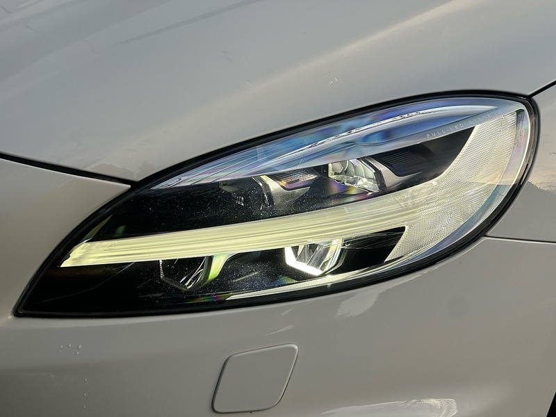 Used Volvo V40 2018 for sale - 77303243: Photo 17