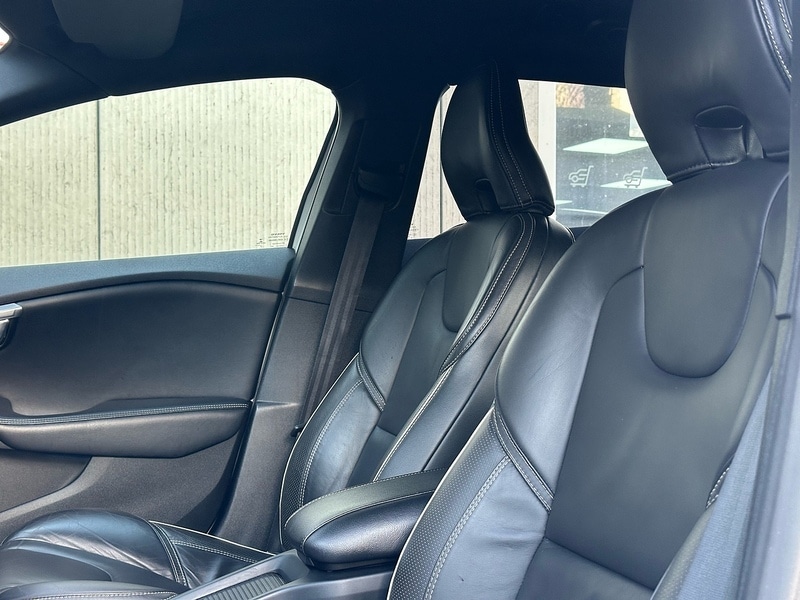 Used Volvo V40 2018 for sale - 77303243: Photo 24