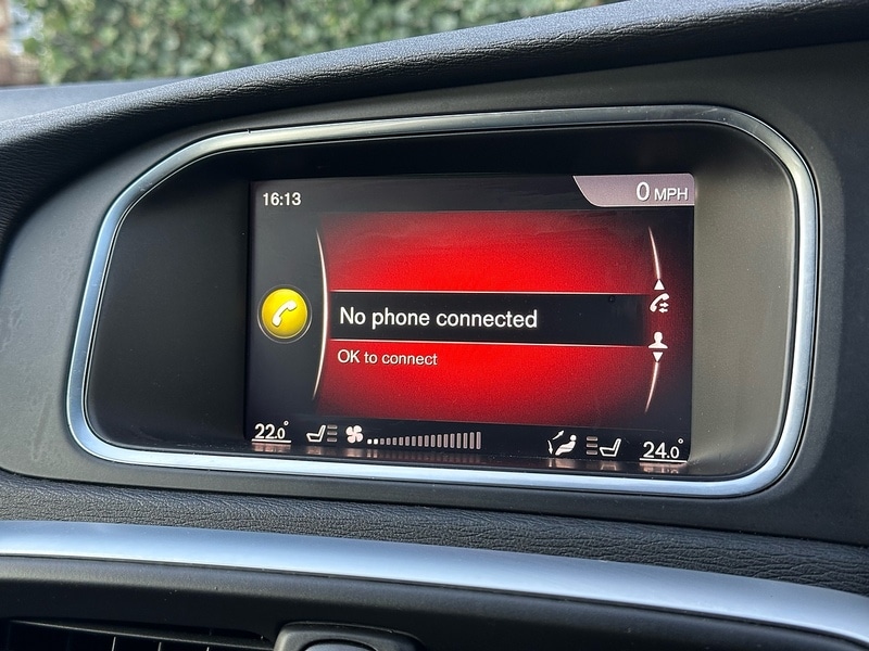 Used Volvo V40 2018 for sale - 77303243: Photo 28