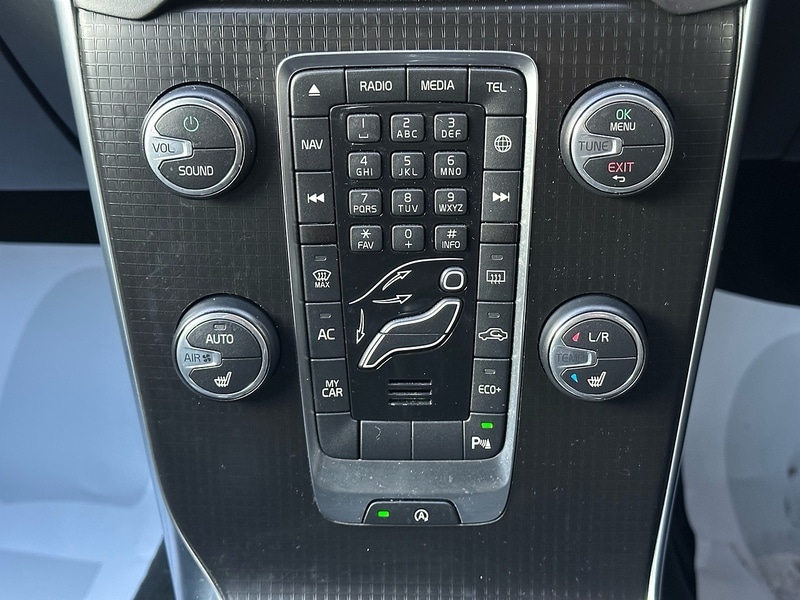 Used Volvo V40 2018 for sale - 77303243: Photo 30