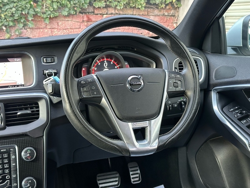 Used Volvo V40 2018 for sale - 77303243: Photo 37