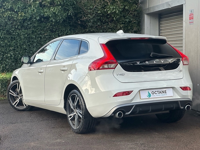 Used Volvo V40 2018 for sale - 77303243: Photo 4