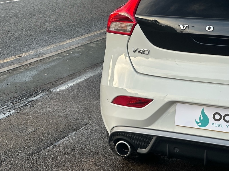 Used Volvo V40 2018 for sale - 77303243: Photo 44