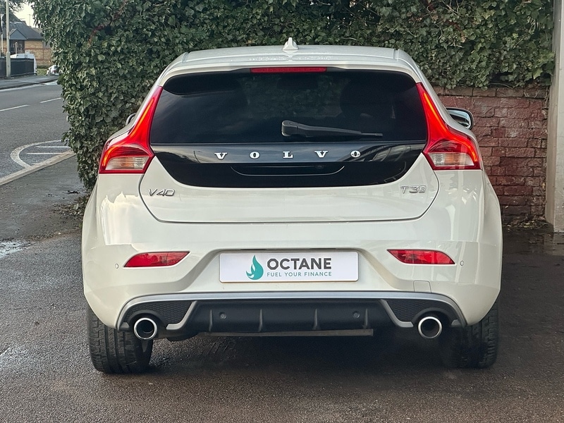 Used Volvo V40 2018 for sale - 77303243: Photo 5