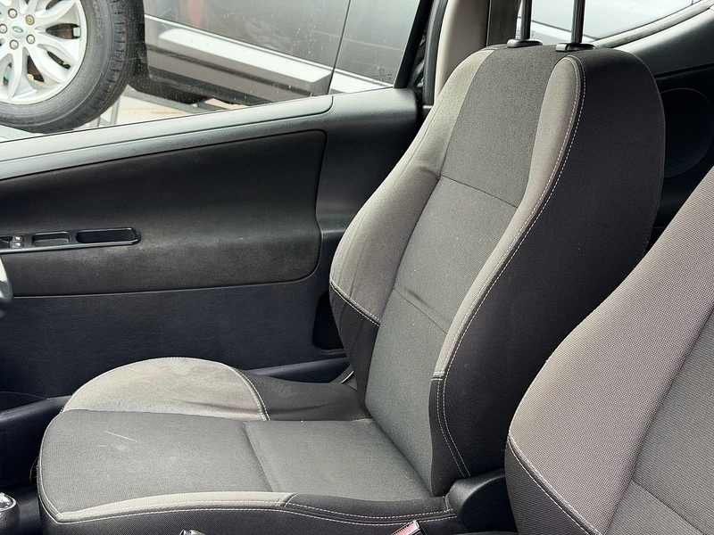 Used Peugeot 207 2011 for sale - 77704147: Photo 6