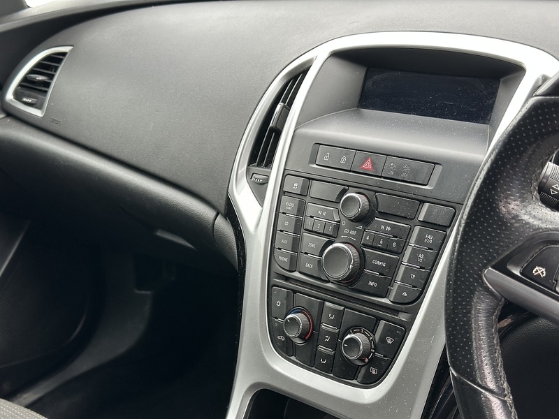 Used Vauxhall Astra 2013 for sale - 75897563: Photo 10