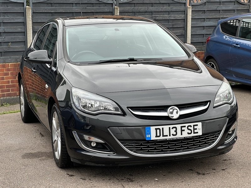 Used Vauxhall Astra 2013 for sale - 75897563: Photo 3