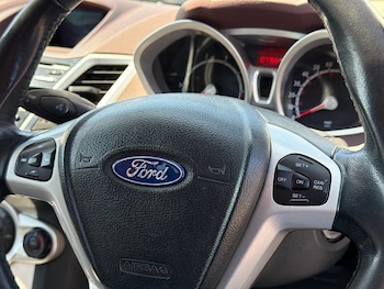 Used Ford Fiesta 2011 for sale - 78453619: Photo