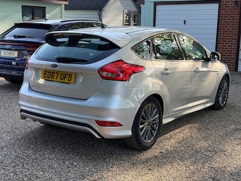 Used Ford Focus 2017 for sale - 78453621: Photo