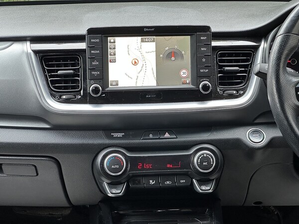 Used Kia Stonic 2018 for sale - 76182010: Photo 27