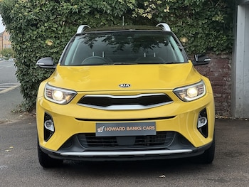 Used Kia Stonic 2018 for sale - 76182010: Photo 2