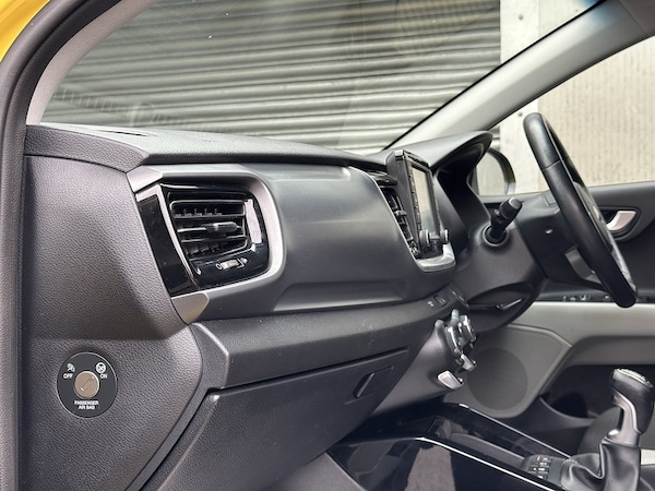 Used Kia Stonic 2018 for sale - 76182010: Photo 37