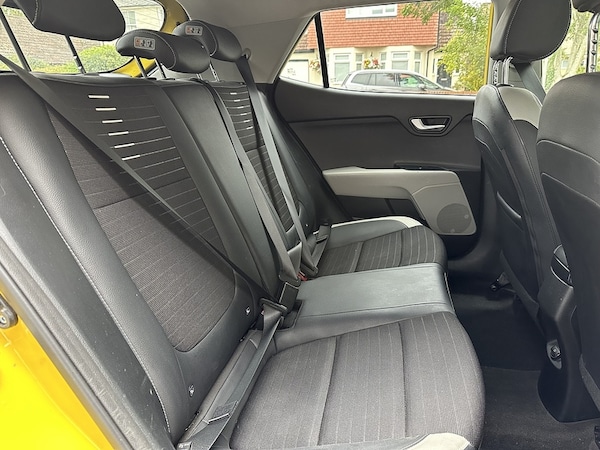Used Kia Stonic 2018 for sale - 76182010: Photo 39