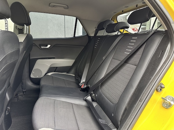 Used Kia Stonic 2018 for sale - 76182010: Photo 41