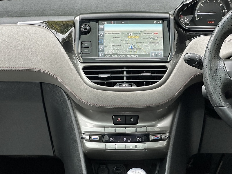 Used Peugeot 208 2014 for sale - 76518489: Photo 18