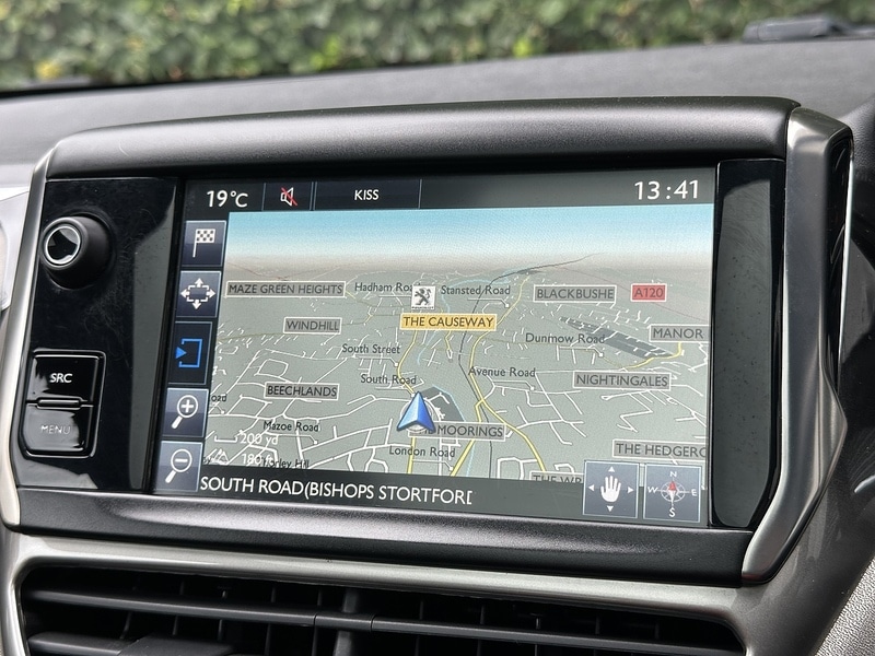 Used Peugeot 208 2014 for sale - 76518489: Photo 19