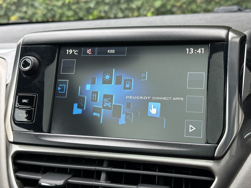 Used Peugeot 208 2014 for sale - 76518489: Photo 21